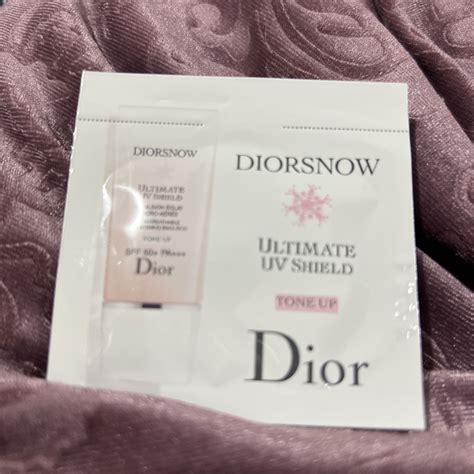 dior 乳液 スノー|【DIOR】 ディオール スノー .